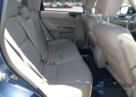 2013 Subaru Forester 2.5X Limited z USA, uszkodzony, nr VIN JF2SHAECXDH417967